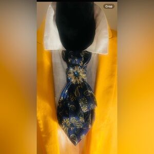 Yellow Blazer with Blue Patterned Tie